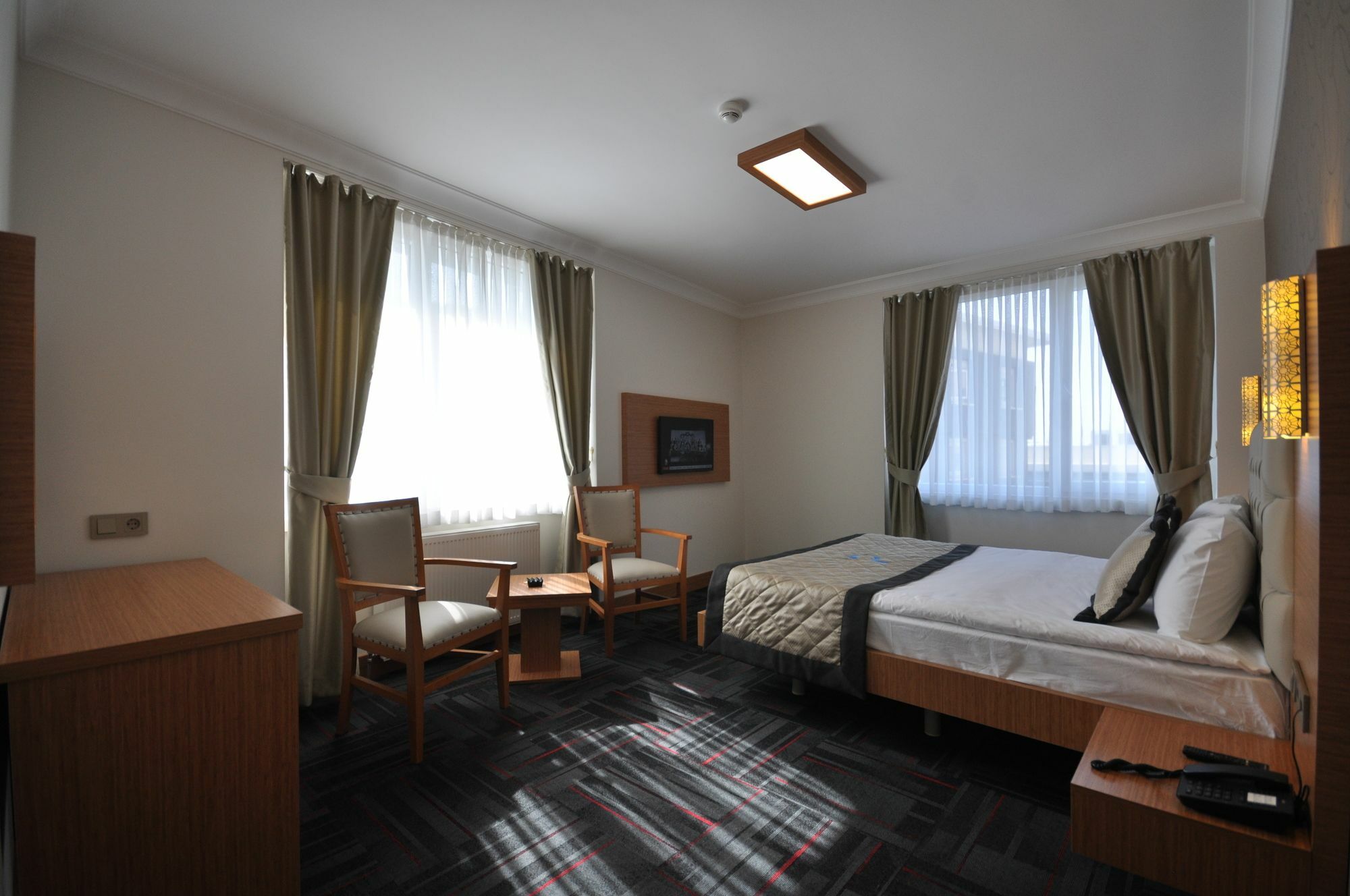 Double Comfort Hotel Анкара Екстер'єр фото