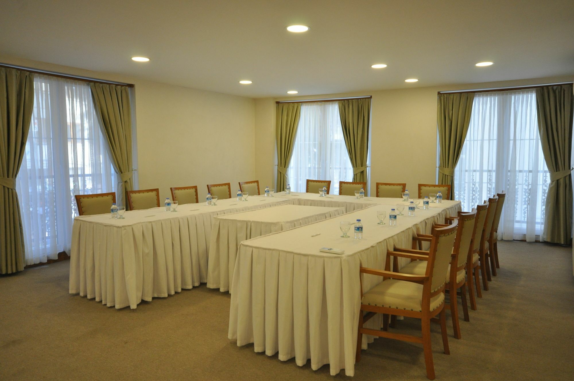 Double Comfort Hotel Анкара Екстер'єр фото