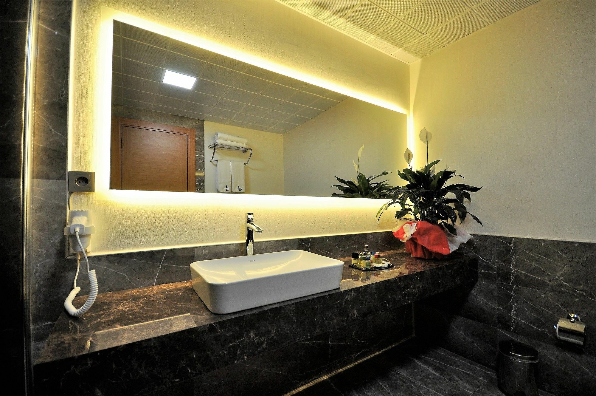 Double Comfort Hotel Анкара Екстер'єр фото